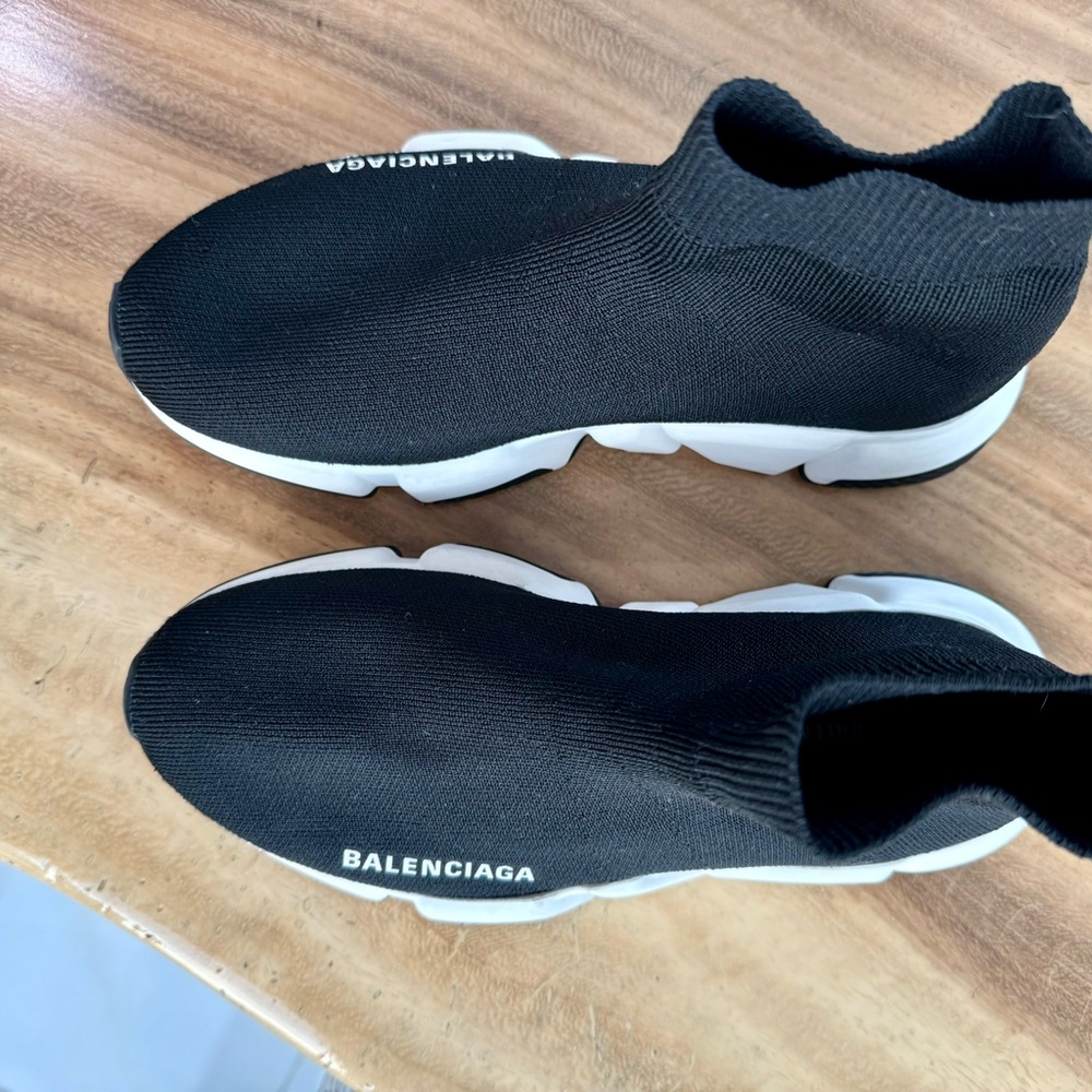 BALENCIAGA Speed High-Top Sneakers
Like New shoes - Picture 9 of 11